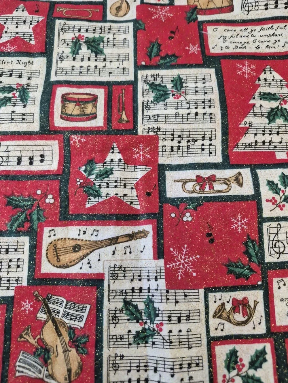 Fabric Traditions 1997 Christmas Music Fabric 36x43”